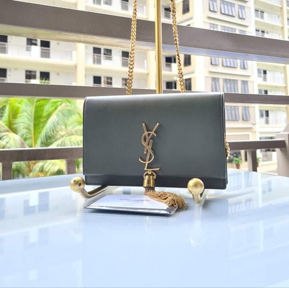 YSL olive green tassel - Picture 1 of 8